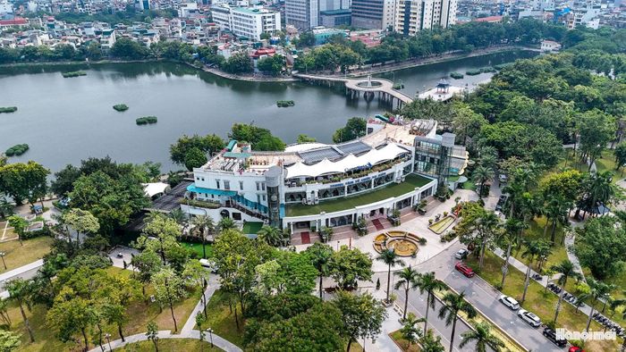 Sau khi mô hình chính quyền địa phương hai cấp đi vào hoạt động, phường Bạch Mai tập trung xử lý các vi phạm, đồng thời triển khai điều chỉnh quy hoạch nhằm khắc phục những tồn tại kéo dài. Việc tổ chức lấy ý kiến cơ quan, tổ chức, cá nhân và cộng đồng dân cư là bước cần thiết để tiếp nhận ý kiến thực tiễn, hoàn thiện phương án trước khi triển khai các bước tiếp theo.