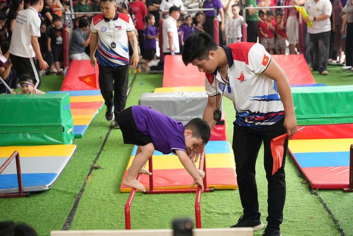 Thi đấu nội dung Recsports Kids. Ảnh: Ngân Hà