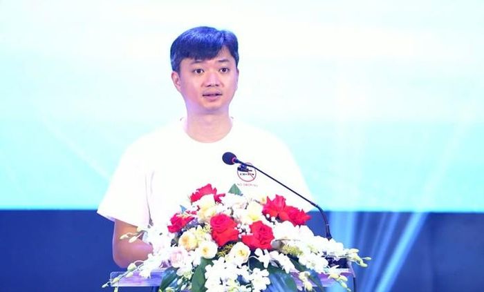 Ông Nguyễn Minh Triết phát biểu tại chương trình. Ảnh: K.Anh