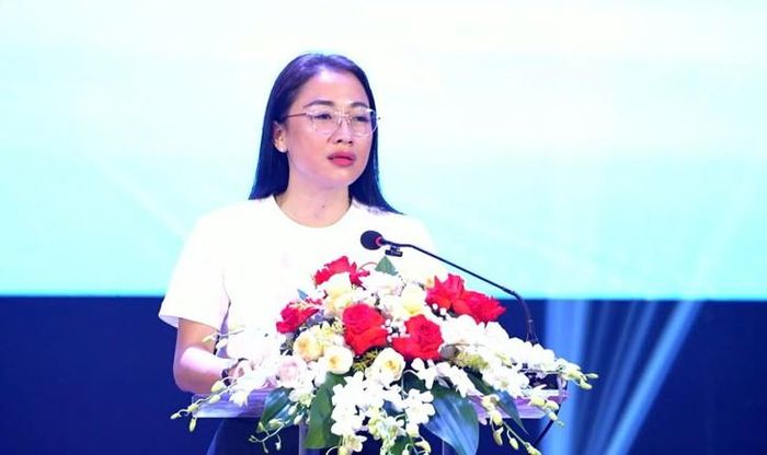 TS.BS Trần Khánh Thu kêu gọi các bạn trẻ hãy cùng lan tỏa lối sống lành mạnh đến gia đình, bạn bè, cộng đồng. Ảnh: K.Anh
