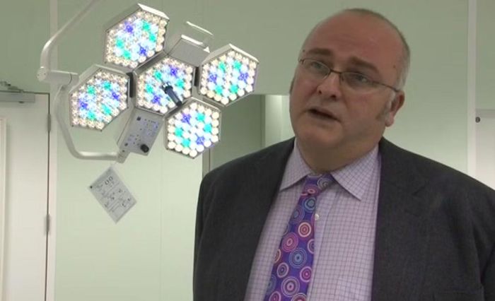 Ông Simon Bramhall vào năm 2010. Ảnh: PA Video/PA