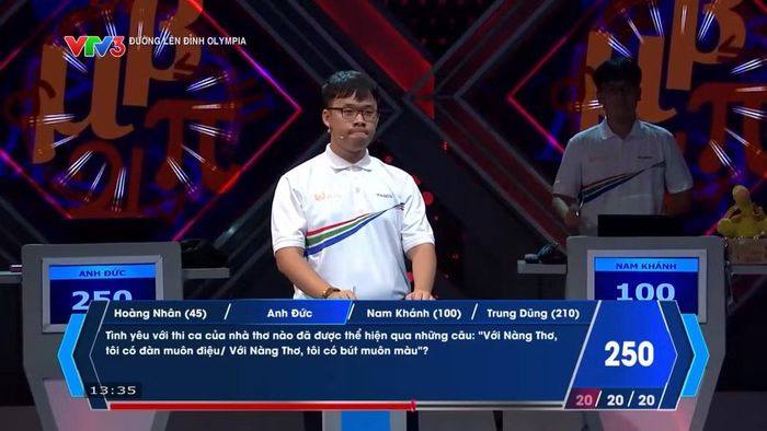 Anh Đức trong phần thi Về đích.