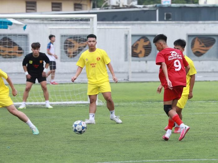 Bảng G: THPT Phú Xuyên A 0-0 THPT Trí Đức