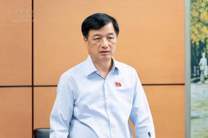 Ủy viên Bộ Chính trị, Bí thư Trung ương Đảng, Trưởng ban Tổ chức Trung ương Nguyễn Duy Ngọc phát biểu thảo luận tổ