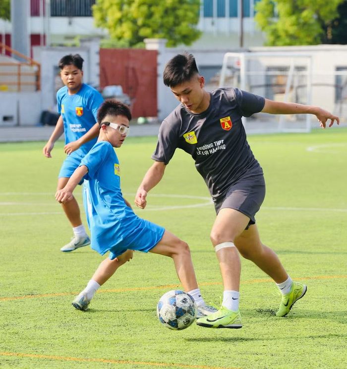 Bảng Ư: THPT Lê Lợi Hà Đông 5-0 THPT Đinh Tiên Hoàng