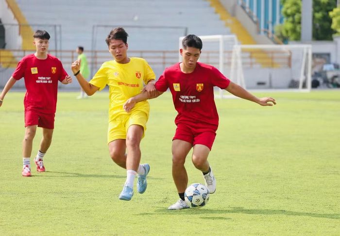 Bảng M: THPT Phùng Khắc Khoan Kim Liên 2-2 THPT Ngọc Hồi