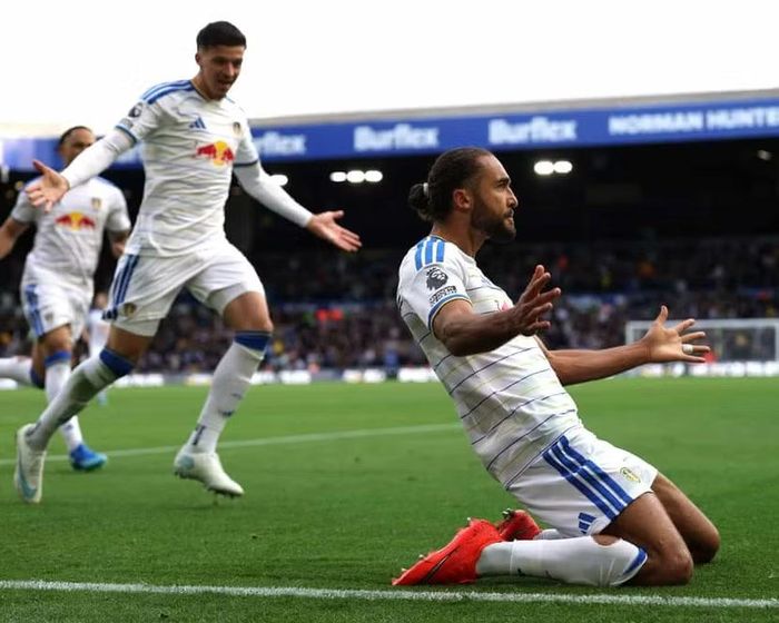 Calvert-Lewin giữ lại 1 điểm cho Leeds (Ảnh: Getty Images)