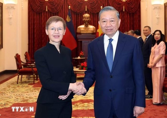 Tổng Bí thư, Chủ tịch nước Tô Lâm tiếp Thủ tướng Công quốc Liechtenstein Brigitte Haas. Thủ tướng Công quốc Liechtenstein Brigitte Haas đang có chuyến thăm chính thức Việt Nam từ ngày 17 đến 19/10.