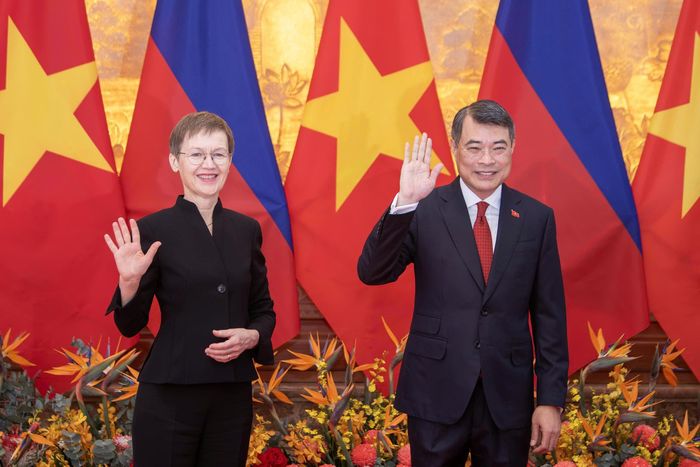 Chuyến thăm chính thức lần đầu tiên của Thủ tướng Liechtenstein Brigitte Haas tới Việt Nam là một dấu mốc quan trọng, thể hiện sự coi trọng của Liechtenstein đối với Việt Nam, đồng thời tạo thêm xung lực để đưa quan hệ song phương đi vào chiều sâu, thực chất và hiệu quả hơn. Mặt khác, đây cũng là dịp để hai nước tăng cường tin cậy chính trị, thúc đẩy hợp tác triển khai hiệu quả các hiệp định song phương và đa phương mà hai nước là thành viên; phát huy vai trò cầu nối của Việt Nam tại Đông Nam Á.