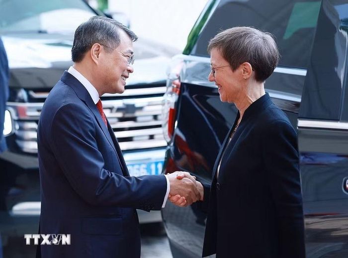 Sáng 18/10, tại Trụ sở Chính phủ, Thủ tướng Lê Minh Hưng chủ trì Lễ đón Thủ tướng Công quốc Liechtenstein Brigitte Haas thăm chính thức Việt Nam. Ảnh: Dương Giang/TTXVN
