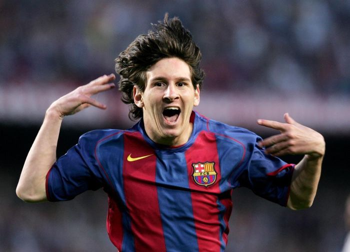  Để có thành công hôm nay, Messi phải trải qua tuổi thơ không dễ dàng. 