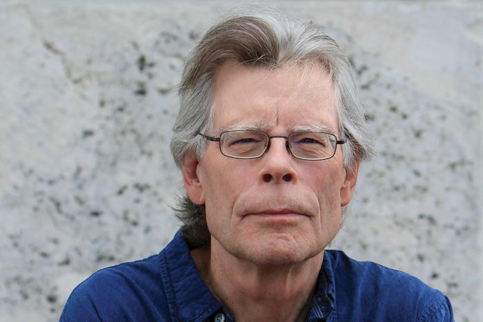 Stephen King là một trong những nhà văn nổi tiếng và thành công về thương mại nhất thế giới. Ảnh: Stephenking.com