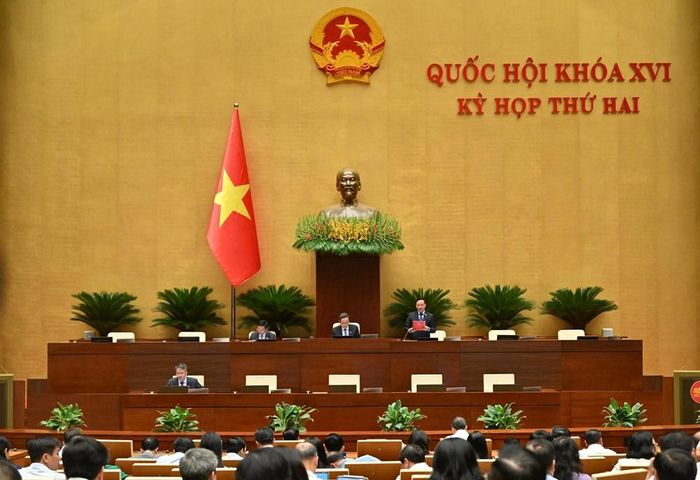 Quốc hội họp phiên toàn thể sáng 18.10.