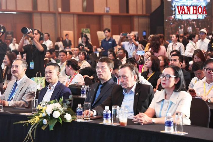 Các đại biểu tham dự DITF 2026