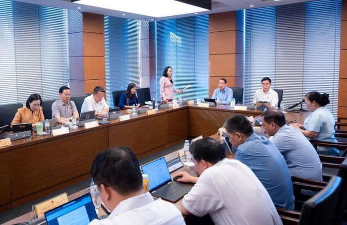 Quang cảnh phiên thảo luận. Ảnh: Quốc hội