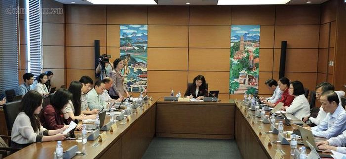 Quốc hội thảo luận tại tổ về tình hình thực hiện kế hoạch phát triển kinh tế - xã hội năm 2026 - Ảnh: chinhphu.vn