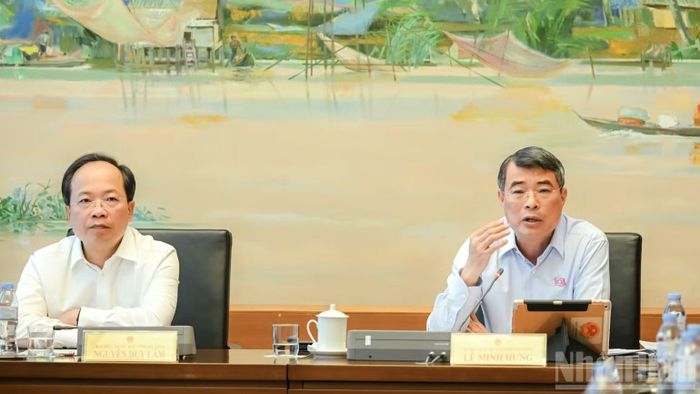 Thủ tướng Chính phủ Lê Minh Hưng phát biểu ý kiến tại tổ. (Ảnh: DUY LINH)