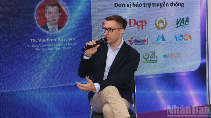 Tiến sĩ Vladimir Antchak đánh giá cao về tiềm năng phát triển tại thị trường Việt Nam. (Ảnh: KHÁNH LY)