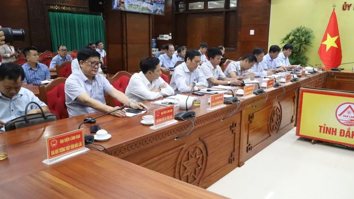 Các đại biểu dự hội nghị. (Ảnh: CÔNG LÝ)