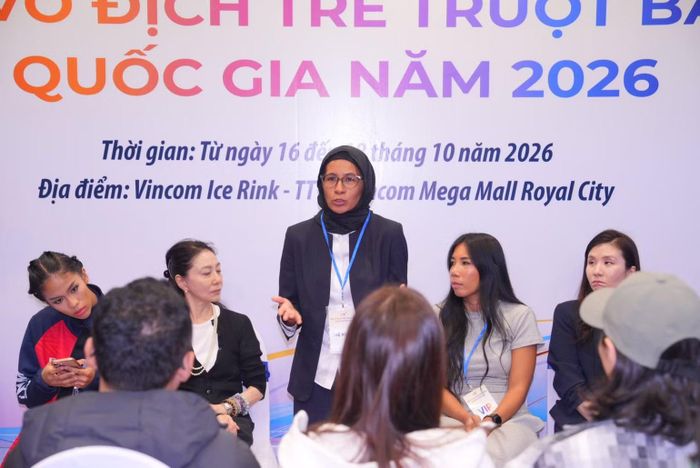 Các chuyên gia phát biểu tại buổi tọa đàm. (Ảnh SFV)