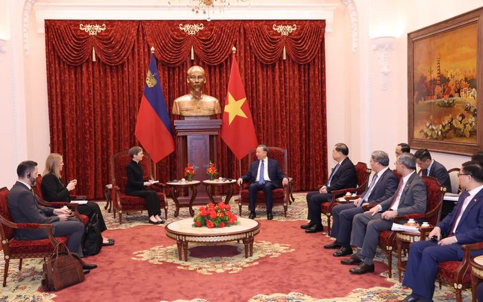  Tổng Bí thư, Chủ tịch nước Tô Lâm tiếp Thủ tướng Công quốc Liechtenstein Brigitte Haas, sáng 18-10. Ảnh: QUANG PHÚC 