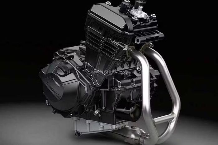 Điểm nâng cấp đáng chú ý so với Ninja 300 nằm ở bảng đồng hồ, khi màn hình bán kỹ thuật số cũ được thay thế bằng màn hình TFT hiện đại, hỗ trợ kết nối thông minh và tính năng dẫn đường.