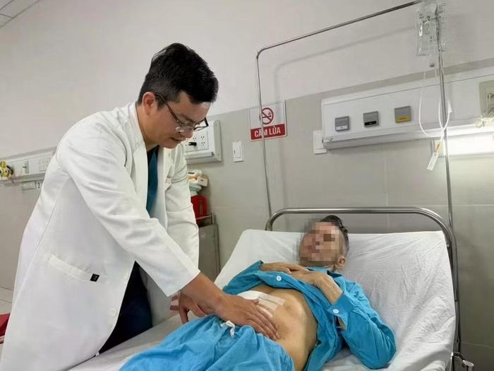 Bệnh viện Đà Nẵng phẫu thuật cứu sống bệnh nhân ung thư gan vỡ khối u. Ảnh: Bệnh viện Đà Nẵng.