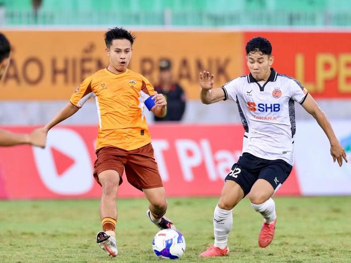 HAGL (trái) đang khá tự tin sau khi đánh bại Đà Nẵng 3-0 ở vòng đấu trước. 