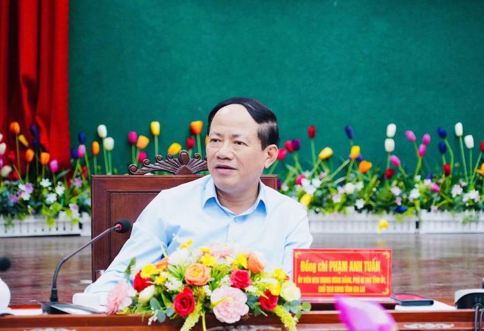 Ông Phạm Anh Tuấn - Chủ tịch UBND tỉnh Gia Lai phát biểu tại buổi làm việc.
