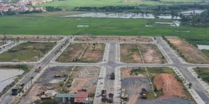 Quảng Trị phạt doanh nghiệp bất động sản 950 triệu đồng vì chuyển nhượng 3 lô đất sai quy định.