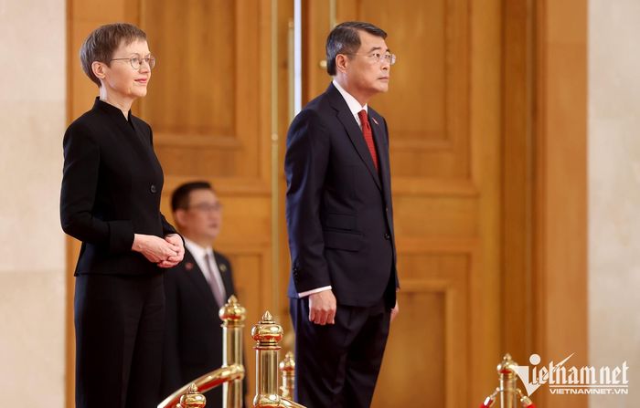 Thủ tướng Lê Minh Hưng chủ trì lễ đón Thủ tướng Công quốc Liechtenstein Brigitte Haas
