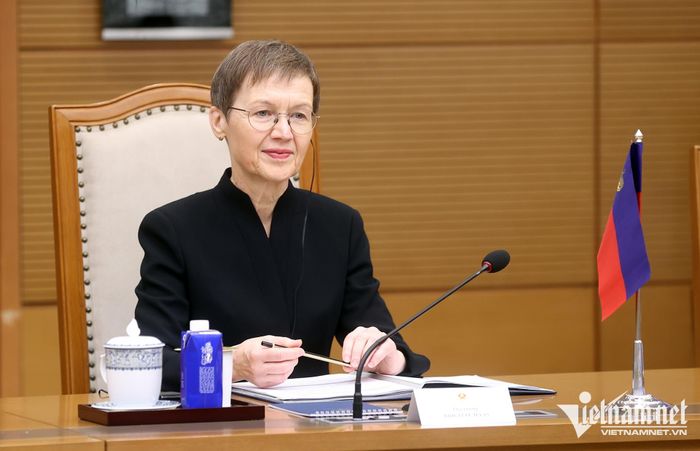 Thủ tướng Công quốc Liechtenstein Brigitte Haas tại hội đàm