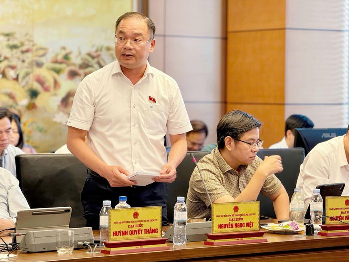 Đại biểu Nguyễn Ngọc Việt. Ảnh: Duy Linh