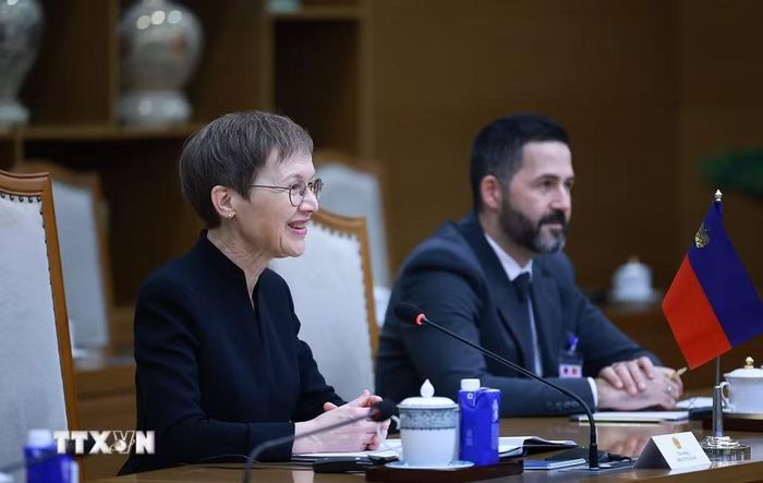 Thủ tướng Công quốc Liechtenstein Brigitte Haas phát biểu tại cuộc hội đàm với Thủ tướng Lê Minh Hưng. (Ảnh: Dương Giang/TTXVN)