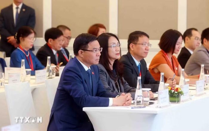 Bộ trưởng Bộ Công Thương Lê Mạnh Hùng tham dự Diễn đàn Kinh tế Việt Nam-Thụy Sĩ. (Ảnh: Phạm Kiên/TTXVN)