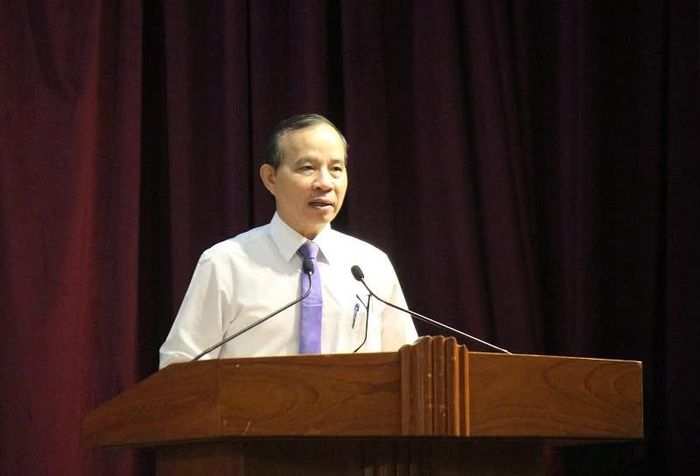 Ông Huỳnh Văn Lợi - Phó Giám đốc Sở Văn hóa, Thể thao và Du lịch tỉnh Gia Lai phát biểu khai mạc.