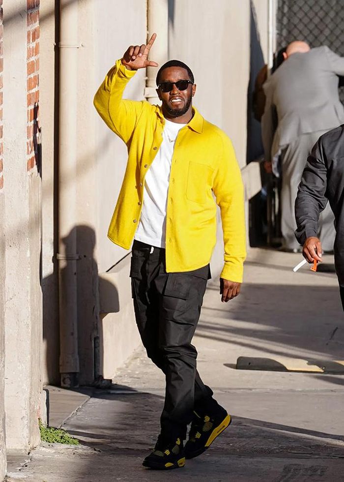 Trước đó, người thân Sean "Diddy" Combs cũng bày tỏ sự không hài lòng khi thông tin anh nhập viện bị tiết lộ ra bên ngoài.