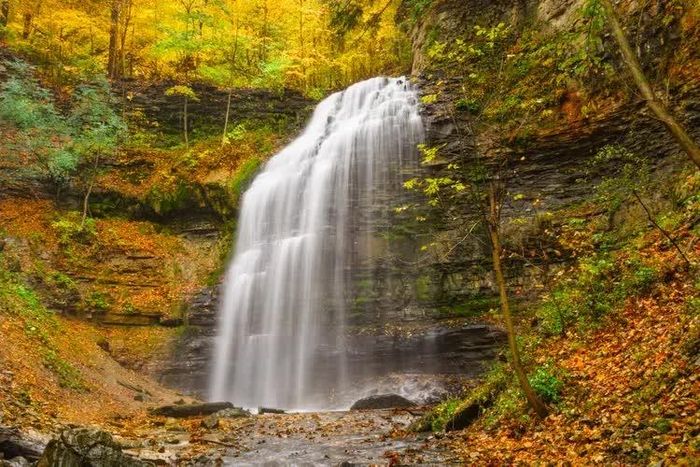Thác Tiffany ở Hamilton, Ontario. Ảnh: benedek/Getty Images