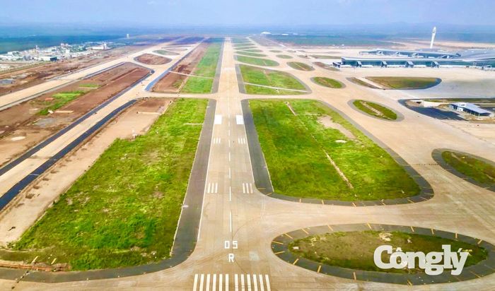 Đường cất hạ cánh, đường lăn sân đỗ sân bay Long Thành.