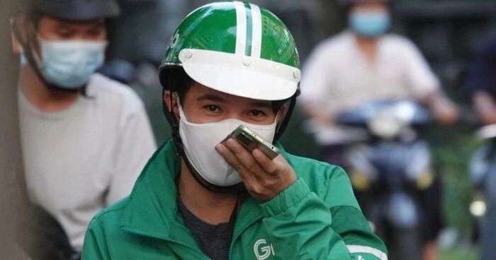 Một tài xế công nghệ. Ảnh: Nguyễn Vy/Dân trí.