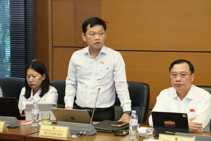  ĐB Trần Kim Kha đề nghị Chính phủ ưu tiên nguồn lực triển khai tuyến cao tốc kết nối 3 tỉnh Gia Lai, Đắk Lắk và Lâm Đồng trong giai đoạn hiện nay. Ảnh: Đoàn ĐBQH tỉnh Gia Lai 
