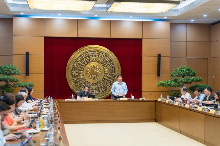 Quang cảnh phiên thảo luận