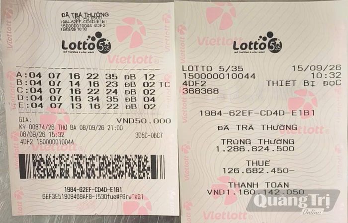 Những tấm vé trúng thưởng của anh Vương Hạnh - Ảnh: P.V