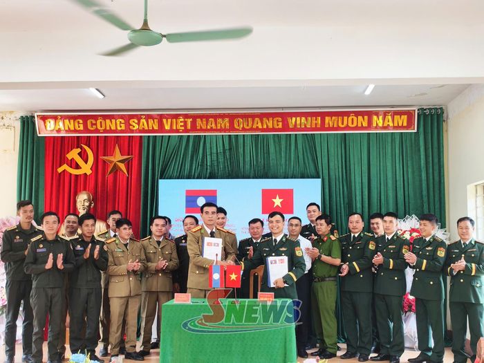 Trạm Kiếm soát Biên phòng Pu Hao (thuộc Đồn Biên phòng Mường Lạn, Ban Chỉ huy BĐBP tỉnh Sơn La/ Việt Nam) ký kết nghĩa với Trạm kiểm soát Công an Ka Lăng (Lào).