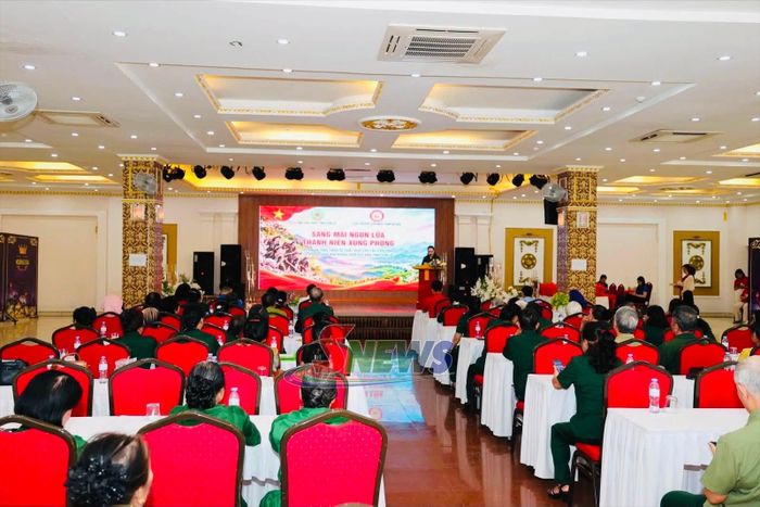 Chương trình tri ân "Sáng mãi ngọn lửa Thanh niên xung phong”.