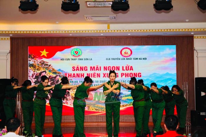 Tiết mục văn nghệ tại chương trình