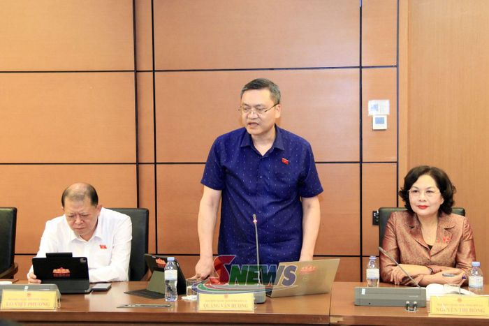 Đại biểu Quàng Văn Hương - Phó Chủ tịch Hội đồng Dân tộc của Quốc hội phát biểu