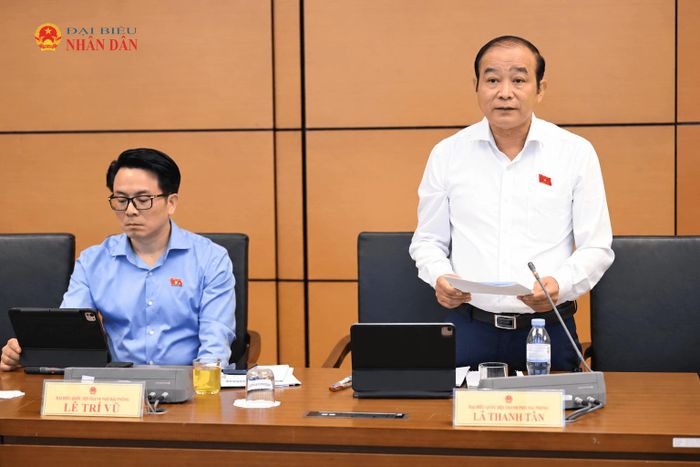 ĐBQH Lã Thanh Tân (Hải Phòng) phát biểu. Ảnh: Lâm Hiển