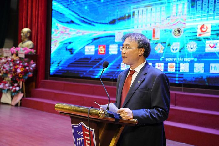 PGS.TS Nguyễn Cảnh Thái, Phó Hiệu trưởng Trường Đại học Thủy lợi phát biểu khai mạc hội nghị