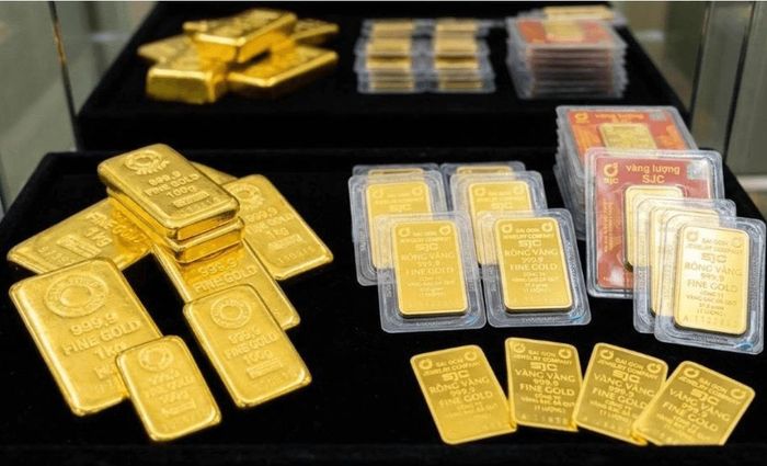 Từ ngày 16/10/2026, mọi giao dịch mua, bán vàng từ 5 triệu đồng trở lên bắt buộc phải thanh toán không dùng tiền mặt theo Nghị định số 390/2026/NĐ-CP.